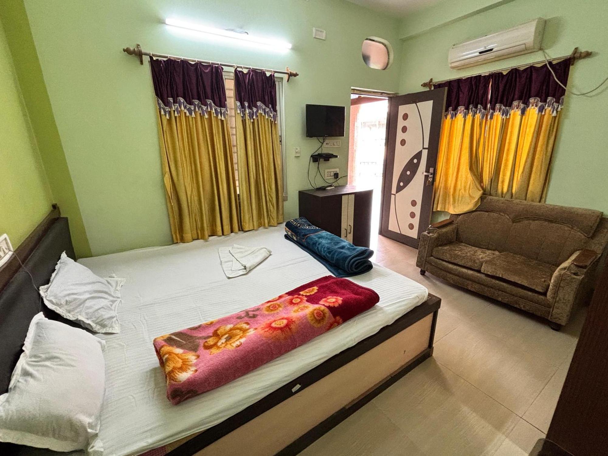 Hotel Sagnik Murshidabad Esterno foto